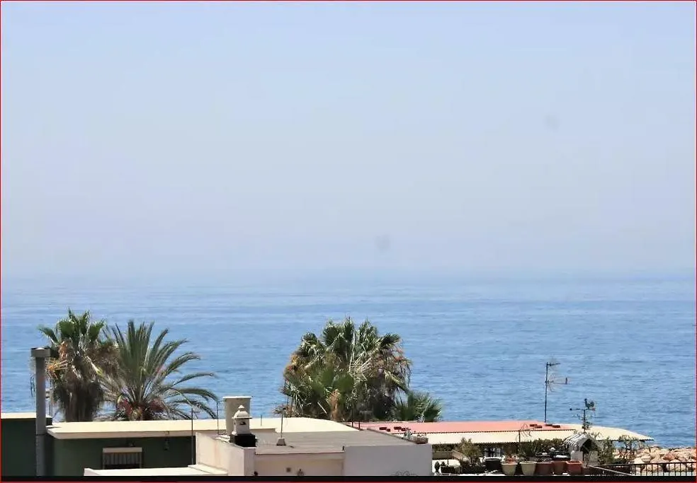 Apartamentos Pedregalejo Playa Málaga 0*,